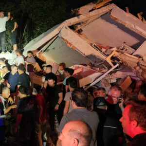 rusyada 88 oldu turkiyede 62 ile bina yikilmasin artik lAd4O8iX