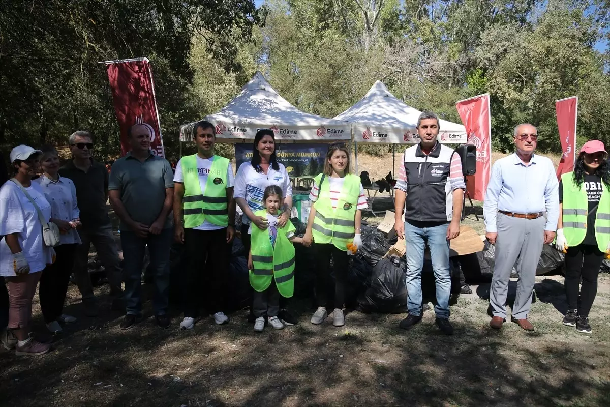 edirnede temizlik gunu etkinligi hW8Y48A8