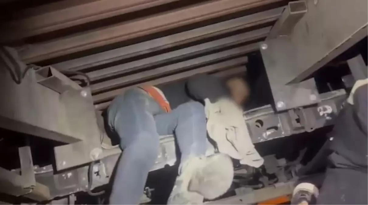 kayseri malatya yolunda yabanci kacak gocmenler yakalandi TtHOS5x2