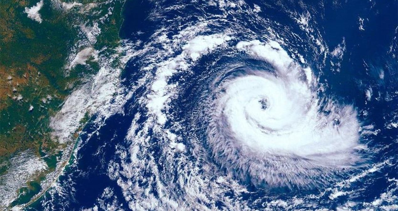 super tayfun geliyor 3 ulke alarma gecti iqi18u9N