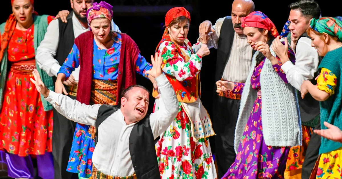 baskentte sanatin kalbi genclik parkinda atiyor M3YjU7e1