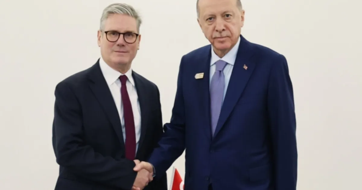 birlesik krallik basbakani starmer bugun turkiyede BQviiFsw.webp