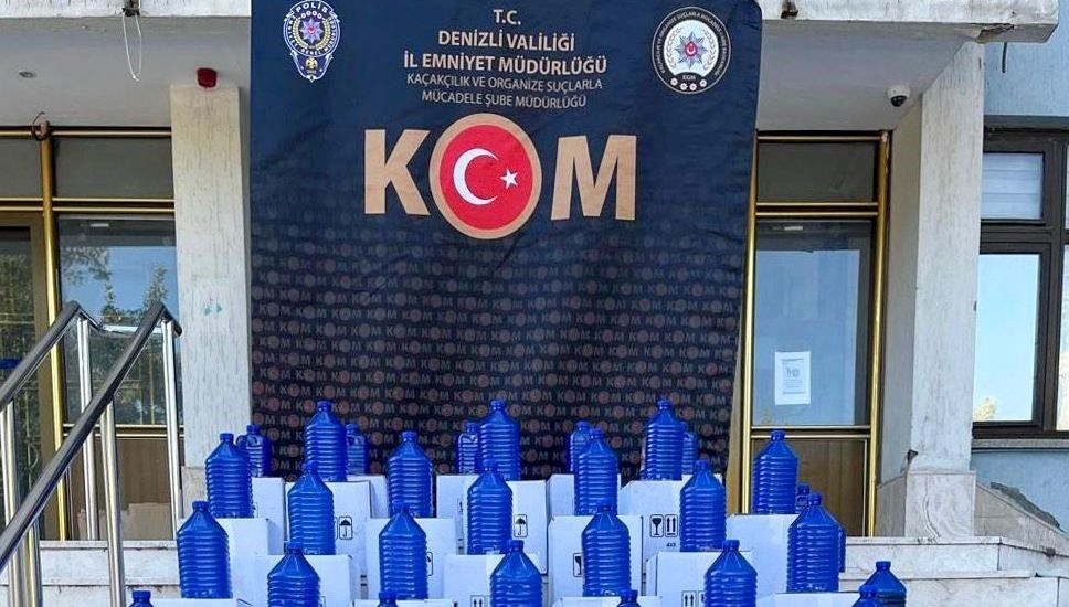 denizlide 642 litre kacak alkol yakalandi HX41Wwgq