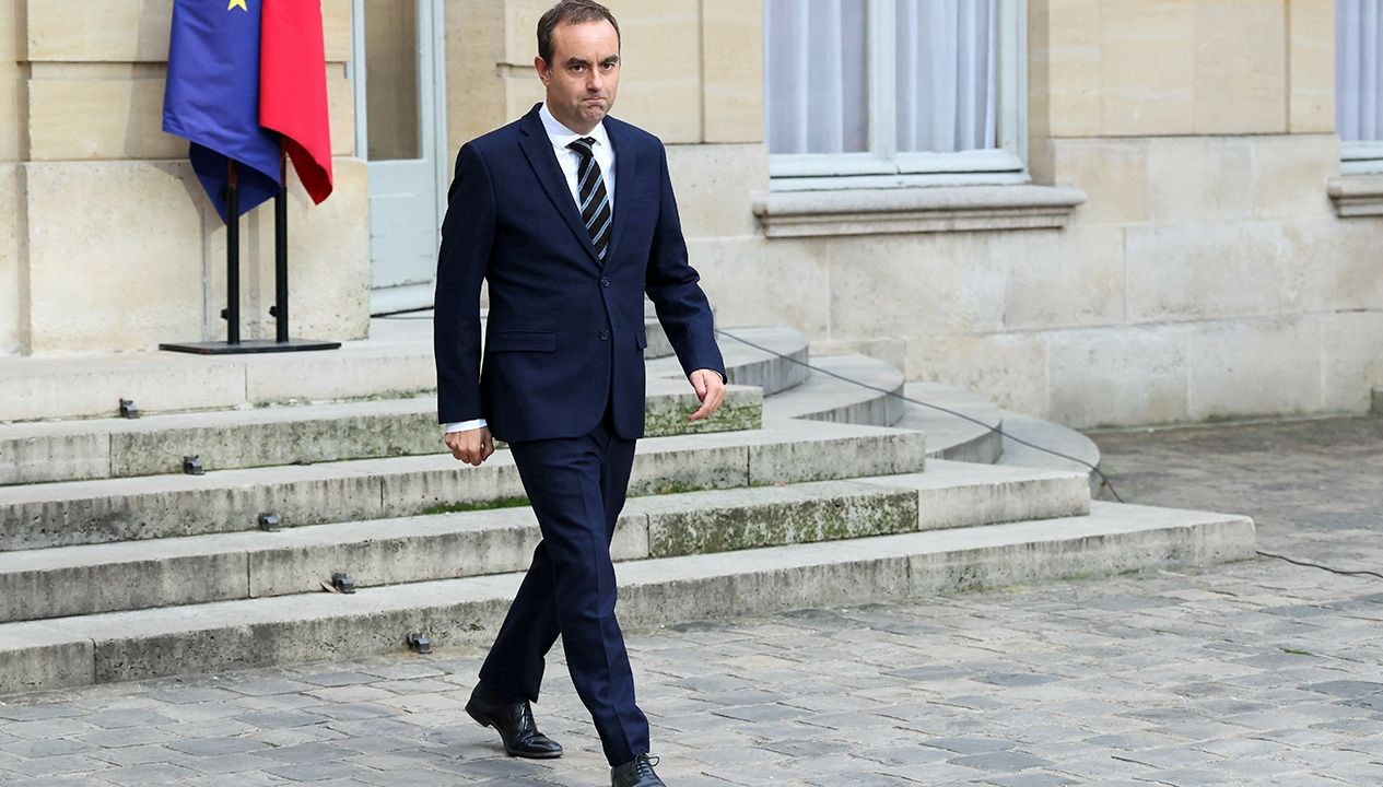 fransa lecornu bir haftada ikinci hukumeti kurdu bV1ZmsOe.jpg