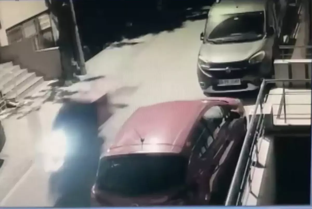 istanbulda park halindeki motosikletleri calan supheliler tutuklandi rapMYqYQ