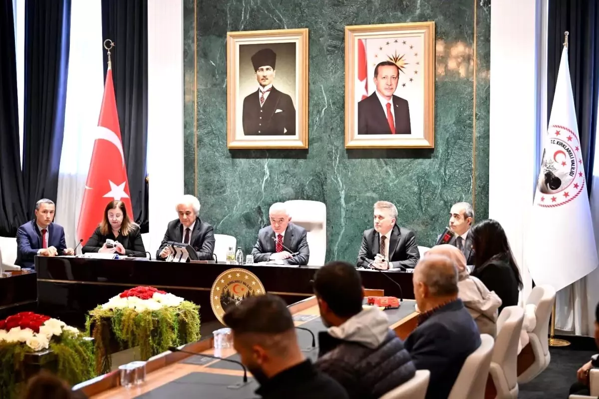 kirklareli valisi ugur turan vatandaslarla bulustu 3LTLh6bh.jpg