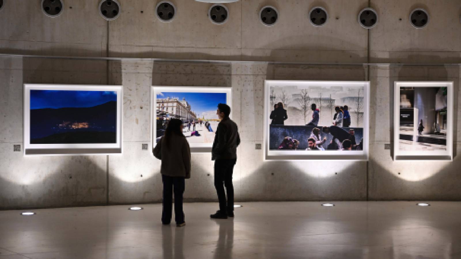 yonetmen senarist ve yapimci zeki demirkubuzun ikinci kisisel fotograf sergisi ankarada sanatseverleri agirliyor 1Ef1vJ6d.jpg