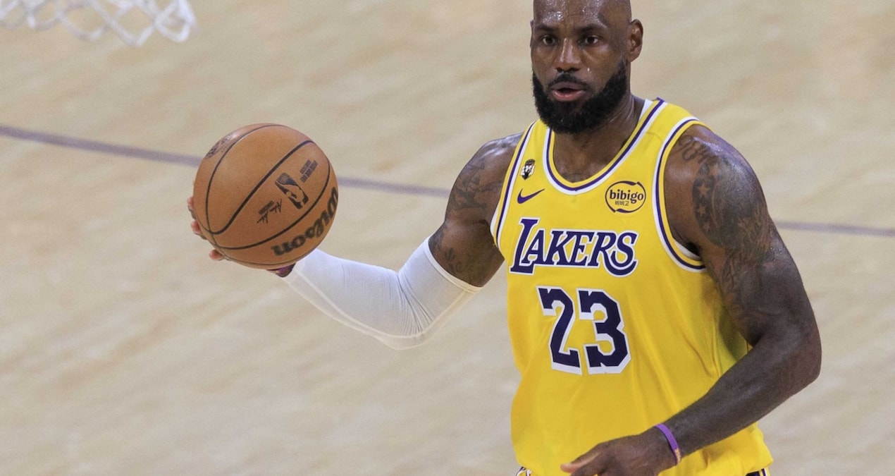Lebron jamesin merakla beklenen takimi aciklandi LVYneO1g